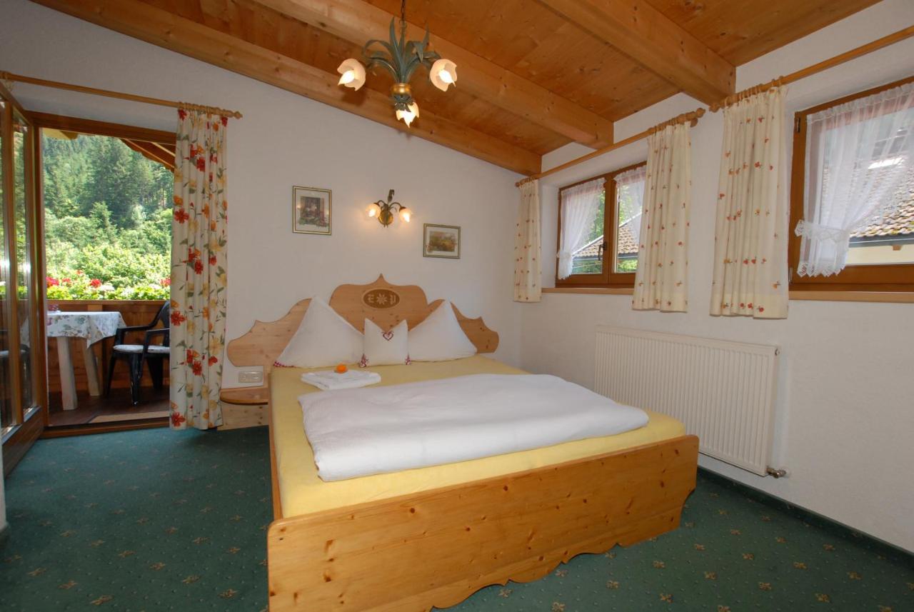 Haus Tasser Mayrhofen Extérieur photo